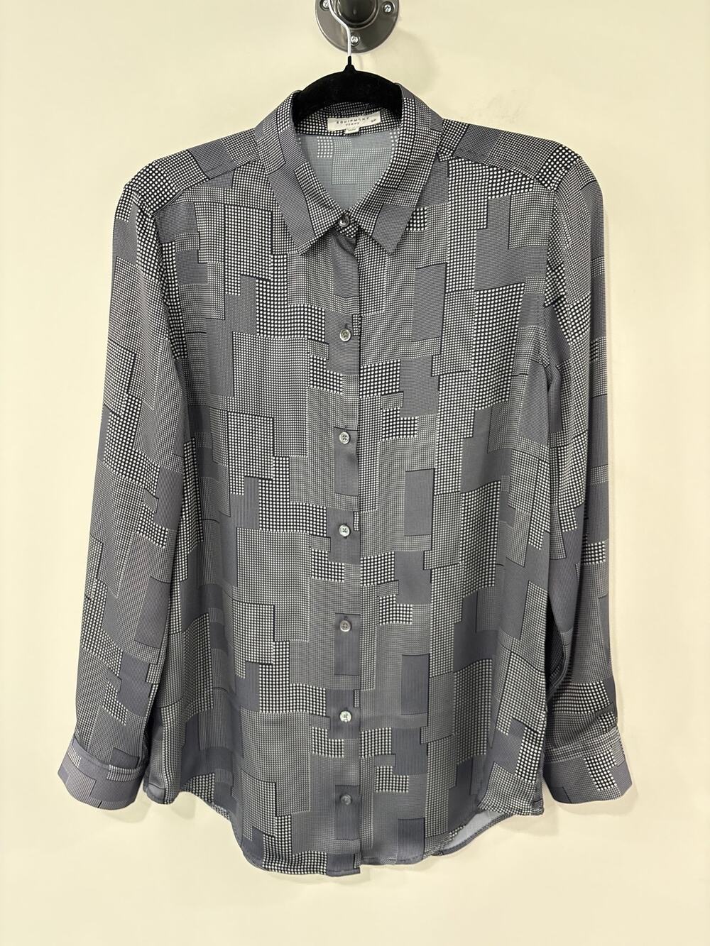 Equipment Long Sleeve Navy Blue and White Patterned Button Down Blouse Size S